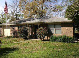 286 Huckleberry Rd, Onalaska, TX 77360