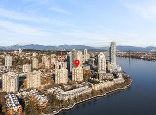 1045 Quayside Dr #306, New Westminster, BC V3M 6C9