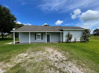 17261 County Line Rd, Winnie, TX 77665
