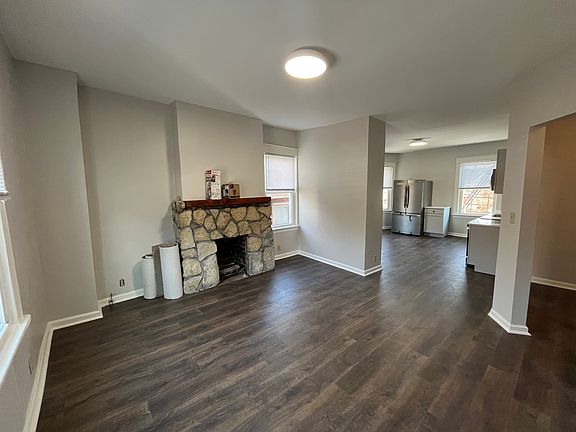 4th image of 2560 Ingleside Ave #2