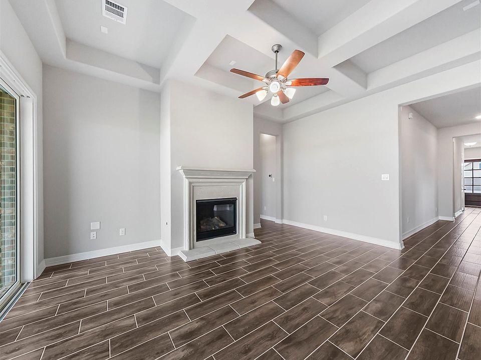 1st image of 2114 Patridgeberry Ln