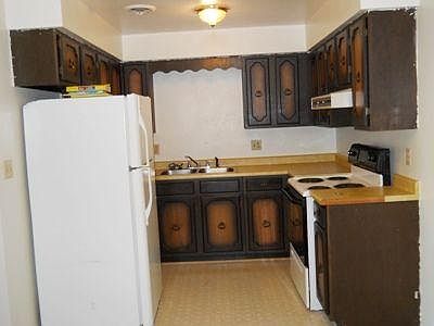 4th image of 213 Concord Ct APT 10