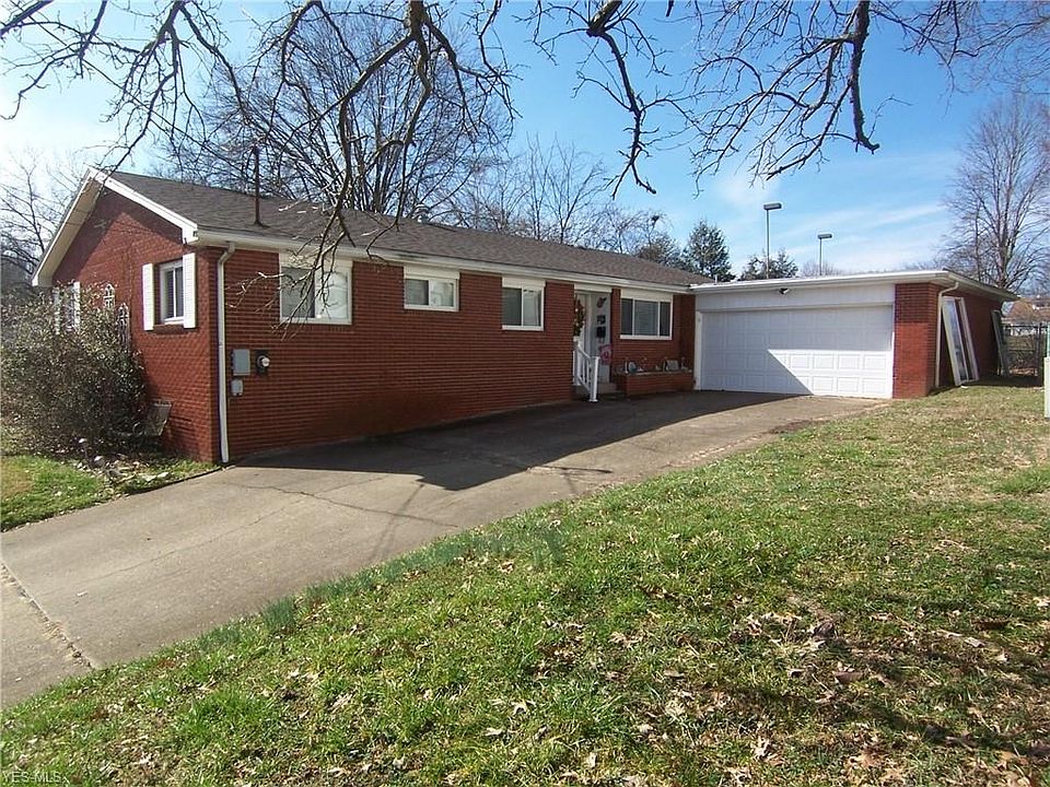 1st image of 3309 James St