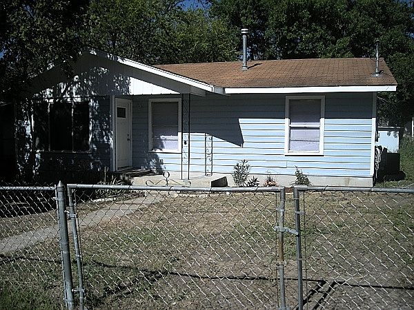 1st image of 219 Wahrmund Ct