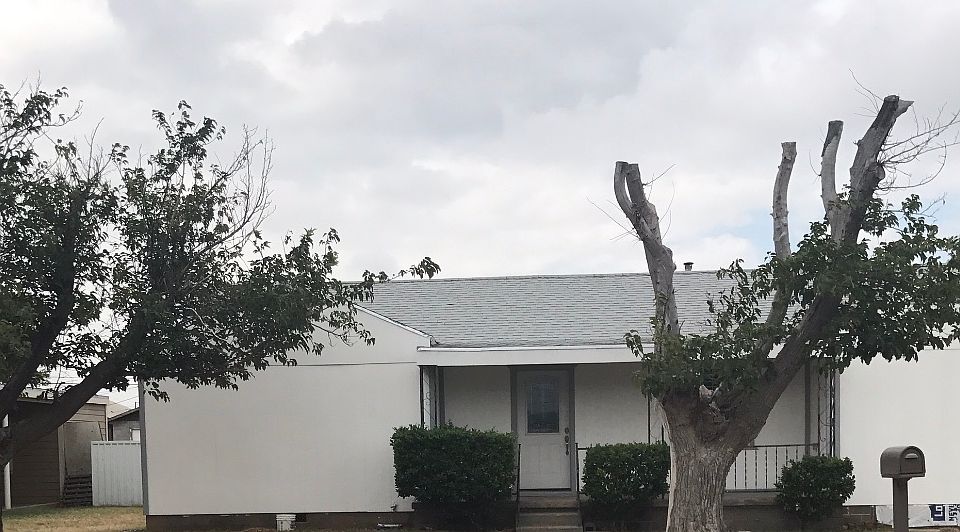 1st image of 1016 S Katherine St