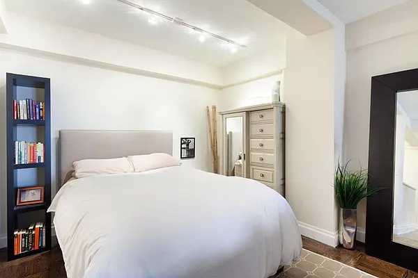 Sold by Town Residential | media 3