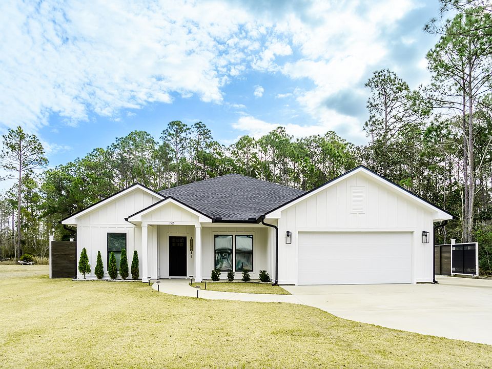 1st image of 192 Bayou Cir
