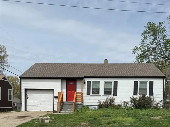 11316 E 40th St S, Independence, MO 64052