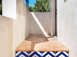 1220 San Andres St #73734B422, Santa Barbara, CA 93101