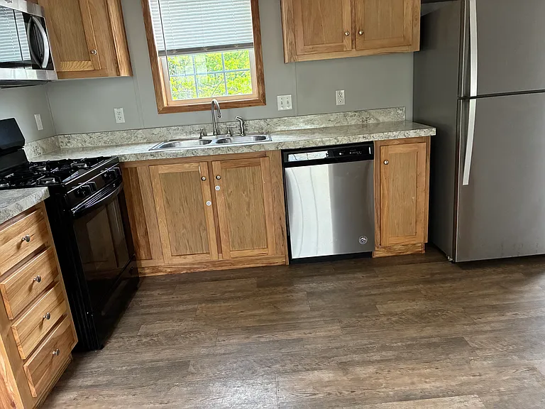 New Colony — Photo 10