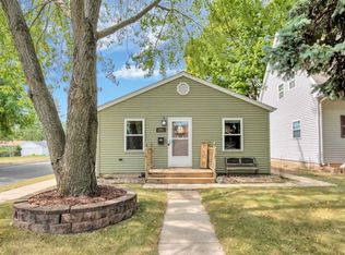 231 Park Dr, Joliet, IL