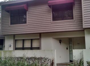 715 Oak Park Pl, Brandon, FL 33511