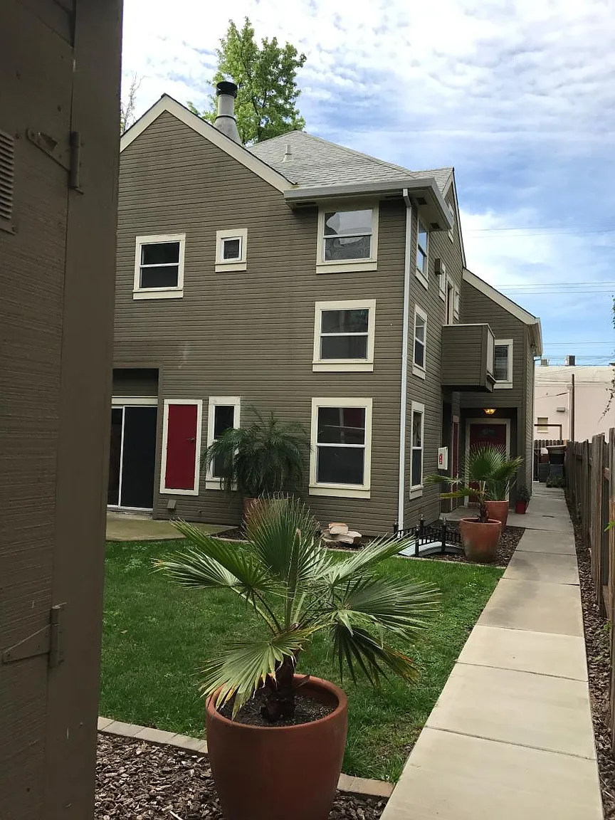 1310 Q St photo 1