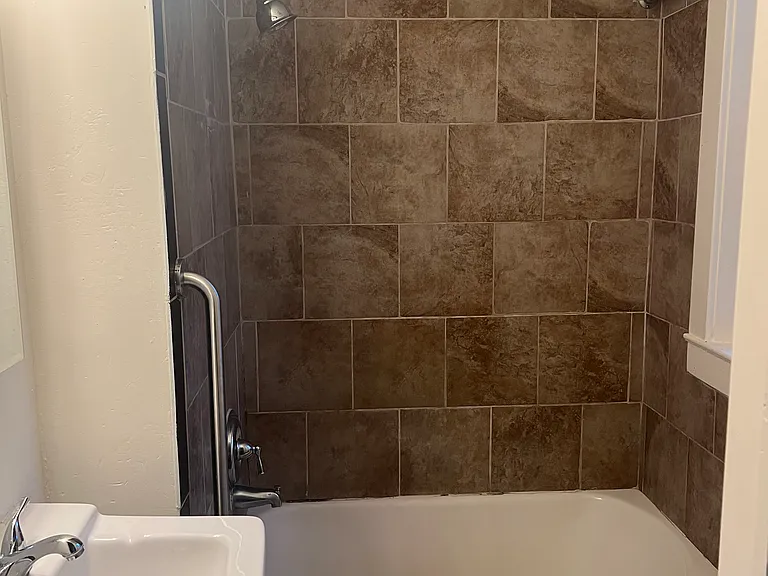 505 E Lancaster Ave — Photo 11