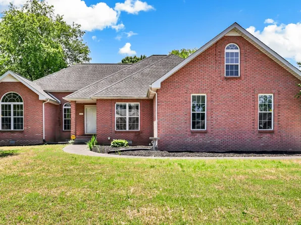 801 Isaac Ct, Clarksville, TN 37040