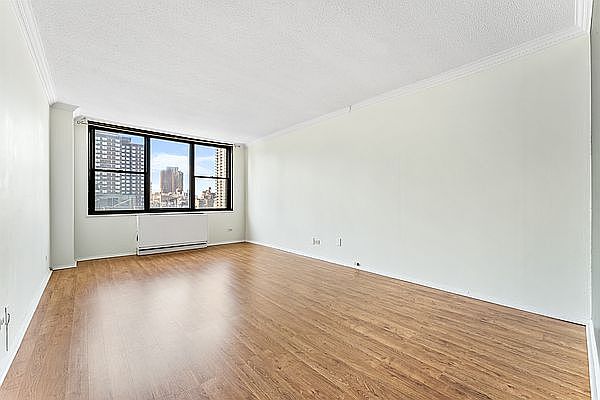 1st image of 301 E 87th St APT 21B