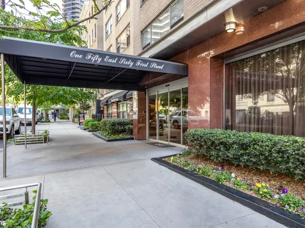 150 East 61st Street image 13 of 14