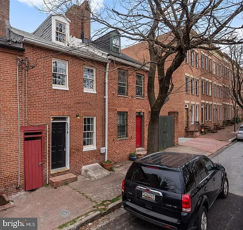 534 Saint Mary St #1 Photo 1