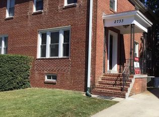 2733 S Veitch St, Arlington, VA 22206