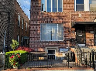 1809 21st Rd, Astoria, NY 11105