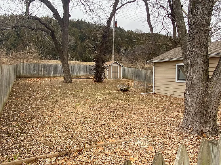 1959 Lincoln Dr — Photo 16