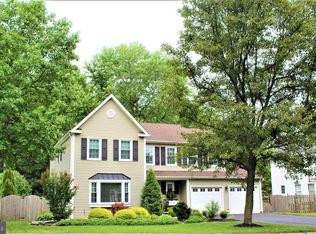 18 Flint Rd, Langhorne, PA 19047