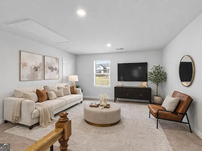 583 Overlook Rd — Photo 11