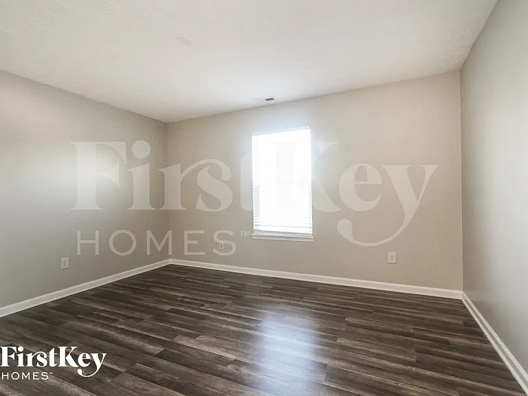 235 Heartwood Hl — Photo 11