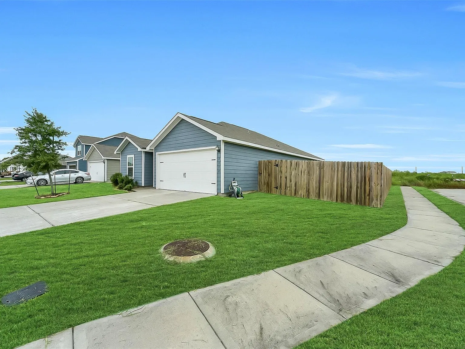 3 bed, 2.0 bath, 1392 sqft, $1,845 — Photo 4