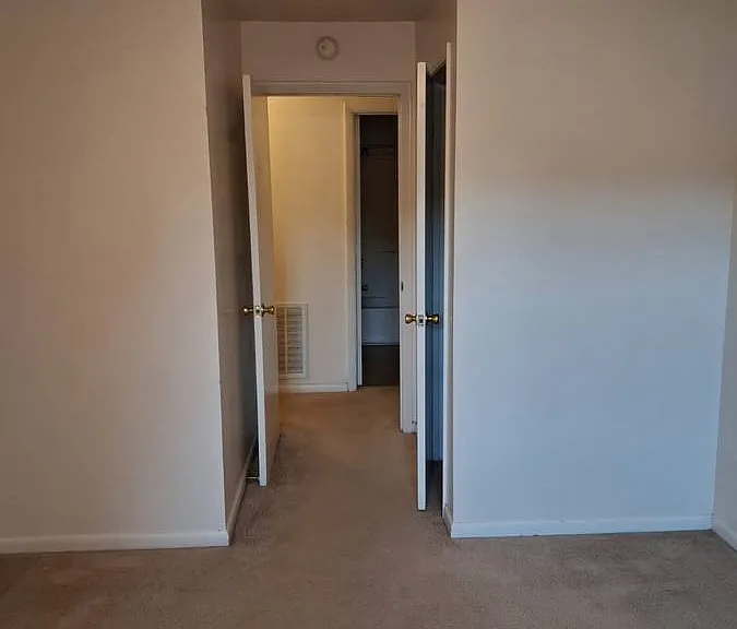 11102 Abercorn St #524 — Photo 3