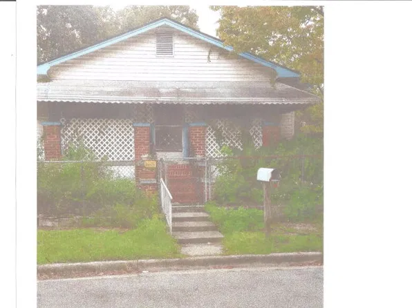 1923 Wolfe St, Brunswick, GA 31520