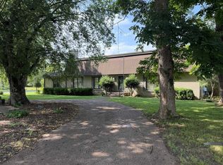 1001 E 3rd St, Tuscumbia, AL 35674