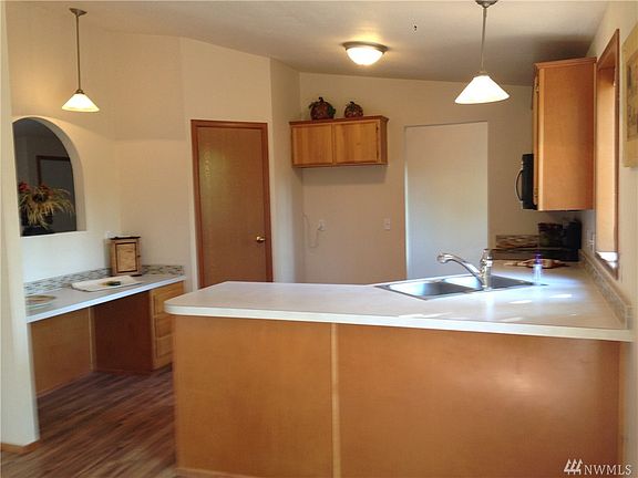 5th image of 2156 SE Galeel Ct