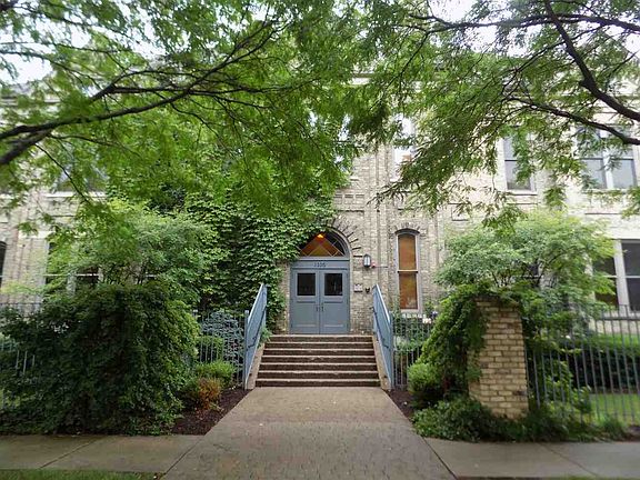 2nd image of 1105 N Court St APT 102