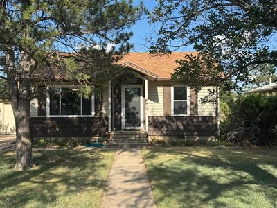 924 S Jackson St, Hugoton, KS, 67951