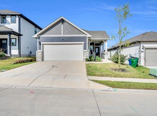 2037 Pine Stone Ln, Forney, TX 75126