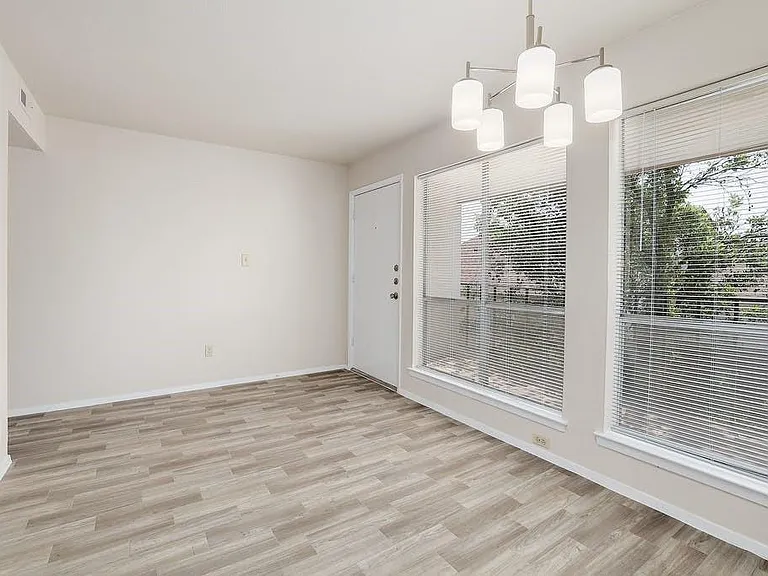 6910 Hart Ln #907 — Photo 12