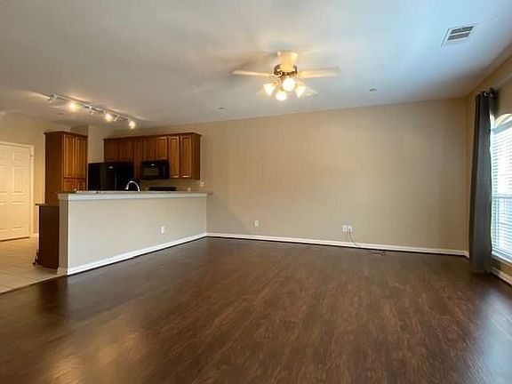 4th image of 575 S Virginia Hills Dr Unit 4302