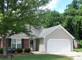 6619 Delchester Pl, Greensboro, NC 27410