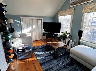 30 Hill St #1B, Saco, ME 04072