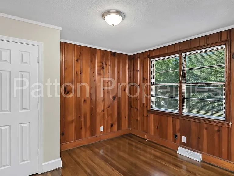 3901 Bright Ave — Photo 9