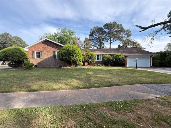 1531 Longdale Dr, Norfolk, VA 23518