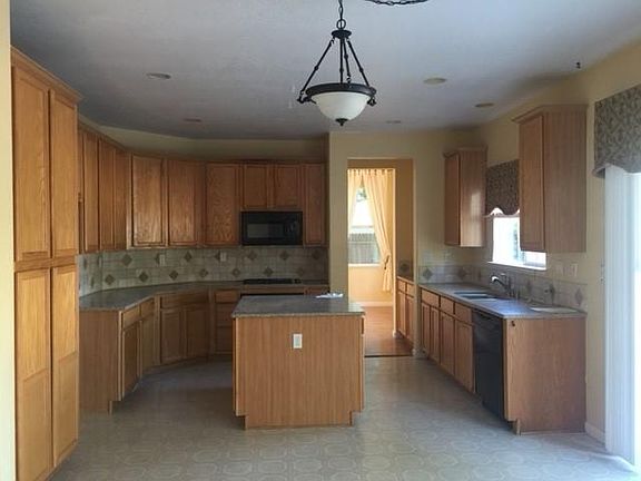 3rd image of 2483 Choisser Ct