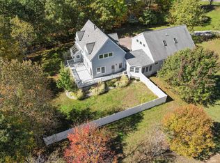 1 Ida Ln, Raymond, NH 03077