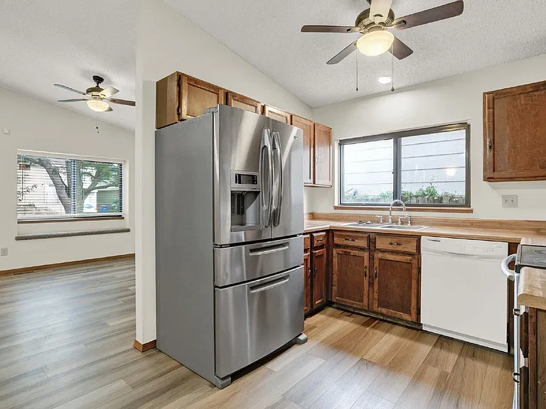 6376 Chantilly Pl — Photo 10