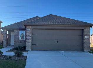 549 Epiphany Ln, Lavon, TX 75166