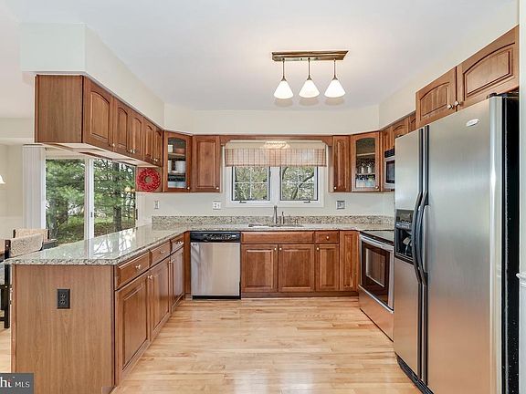 5th image of 14717 Flagler Ct
