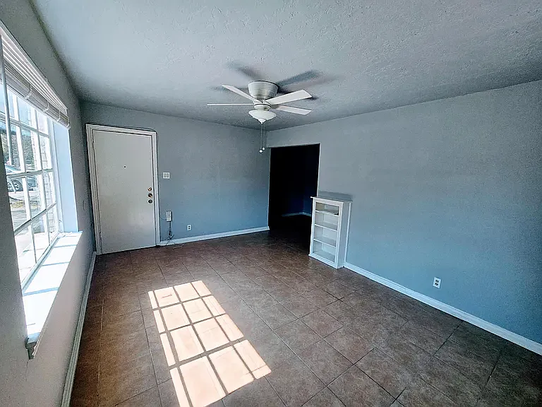 1616 W Alabama St #1 — Photo 3
