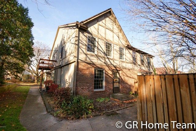 1st image of 3598 Whispering Brook Dr SE #15