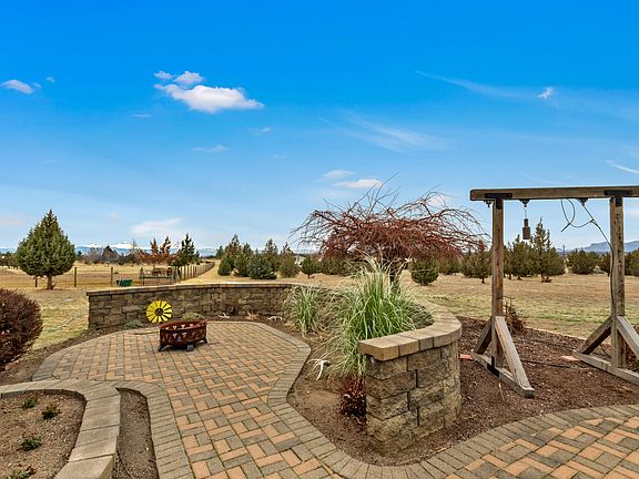 3rd image of 12110 SW Riggs Rd